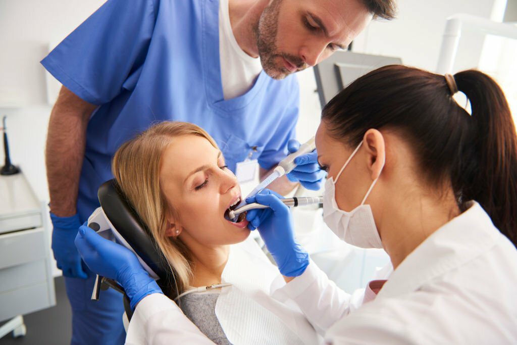 Know the Difference Between Urgent & Non-urgent Dental Care?