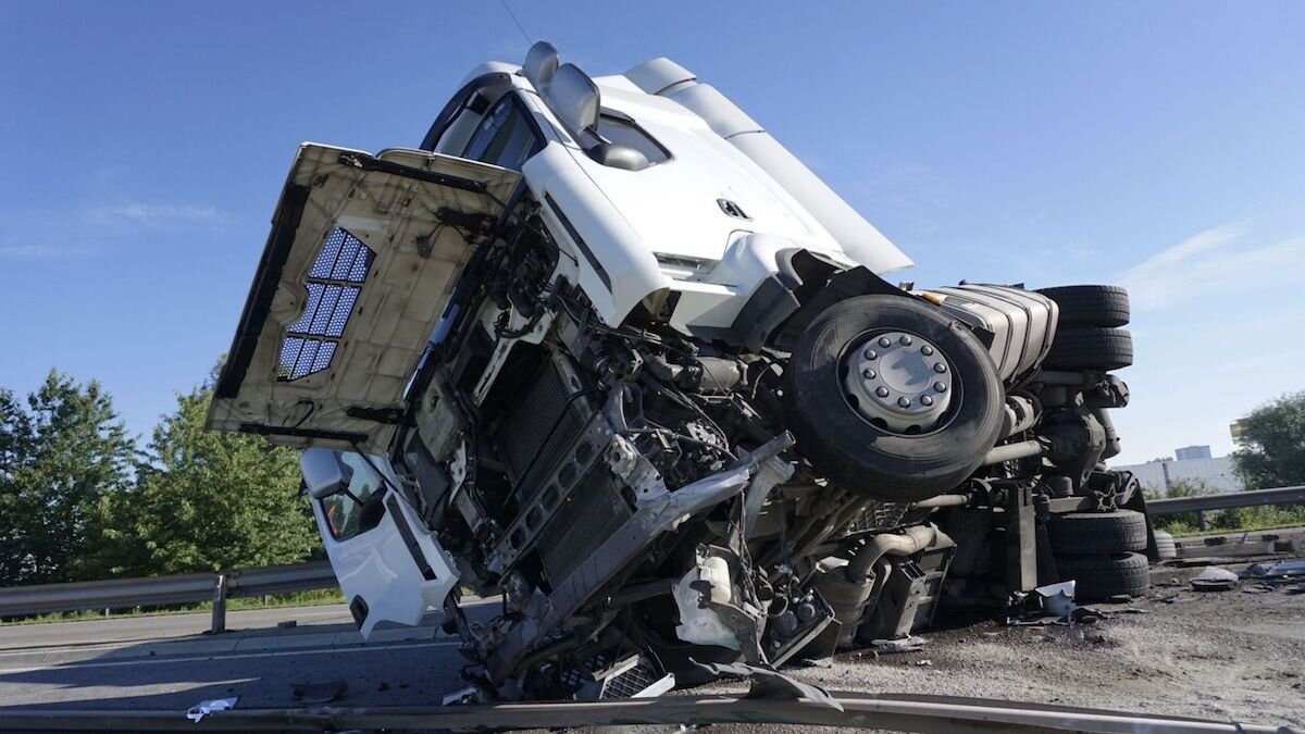 Truck Injury Attorney Services in Houston