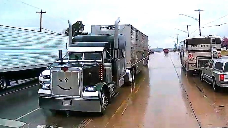 Dallas Semi Truck Accident Attorney in Complex Trucking Cases